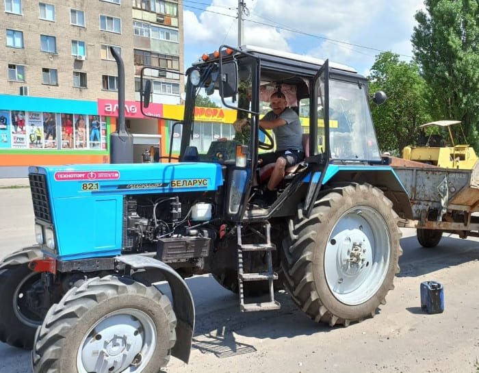 ямочный ремонт дорог по Комарова